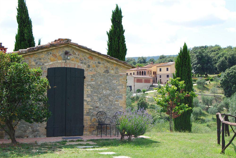 Agriturismo Fattoria Voltrona San Gimignano Exterior foto