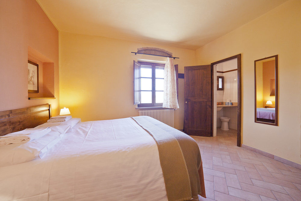 Agriturismo Fattoria Voltrona San Gimignano Exterior foto