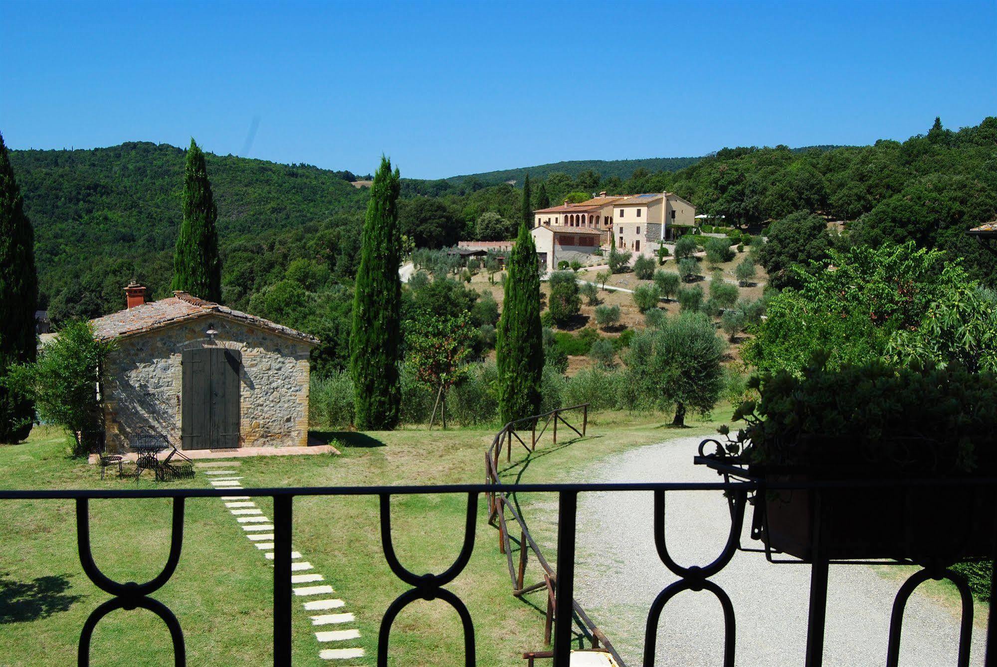 Agriturismo Fattoria Voltrona San Gimignano Exterior foto